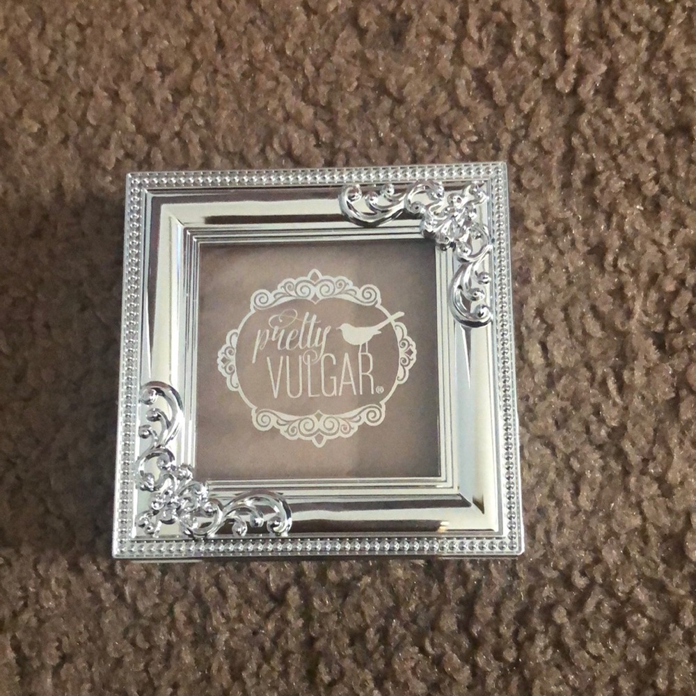 Pretty Vulgar Highlighter